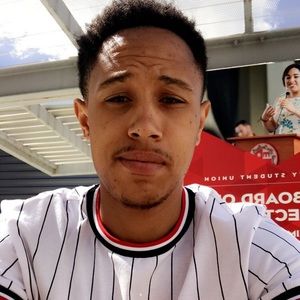 Meet your Posher, Demajae